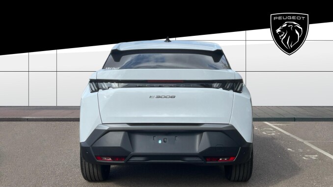 Peugeot 3008 157kW Allure 73kWh 5dr Auto Electric Estate - Image 6